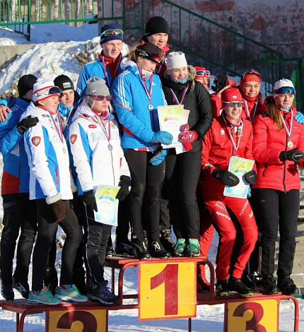 Биатлонисты Тюменской области завоевали «золото» и «серебро» в смешанной эстафете в Екатеринбурге