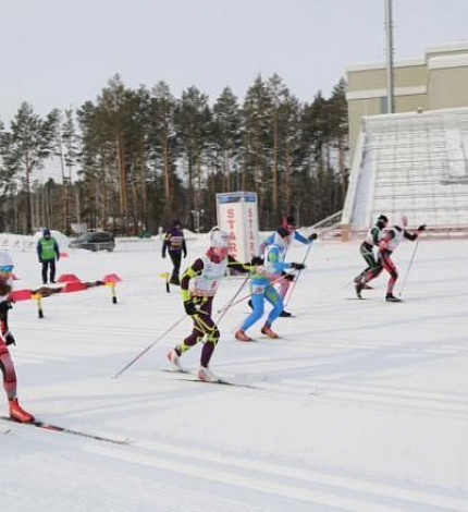 Тюменские лыжники выступают на Зимней Спартакиаде учащихся России