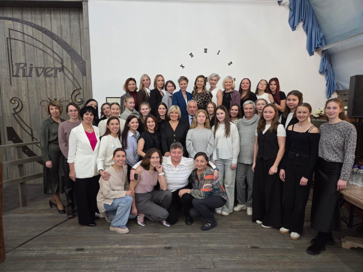 Отметили юбилей женского биатлона в Тюменской области!