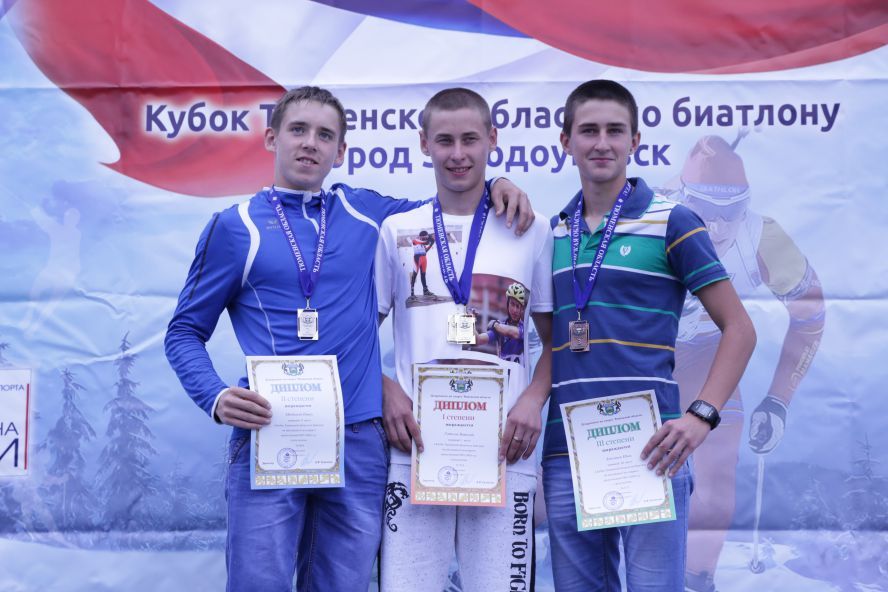 Гатилов Виталий на почетном первом месте