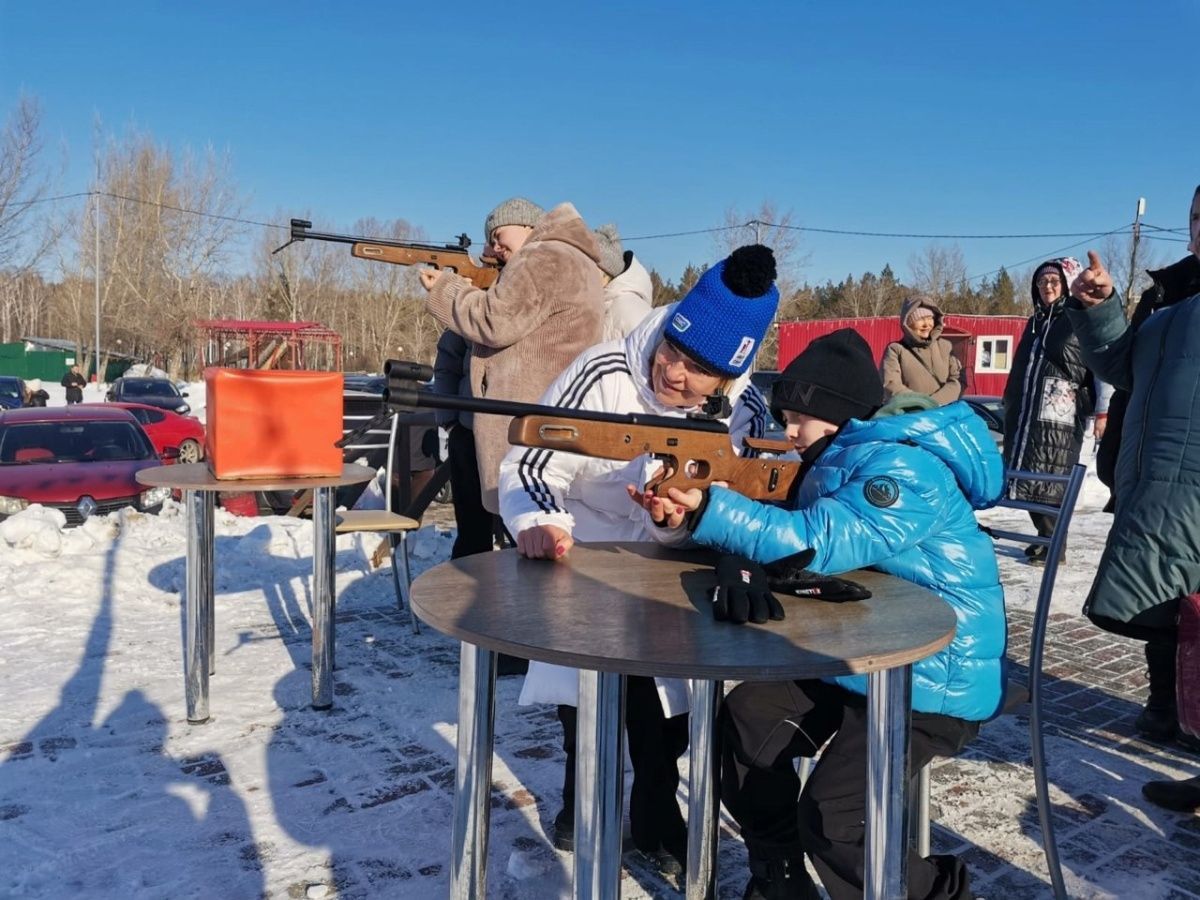 Семейный праздник "День Защитника Отечества",