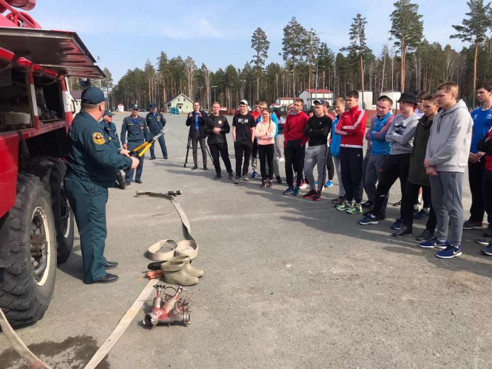 Воспитанники спортшколы Луизы Носковой прошли ликбез по пожарной безопасности