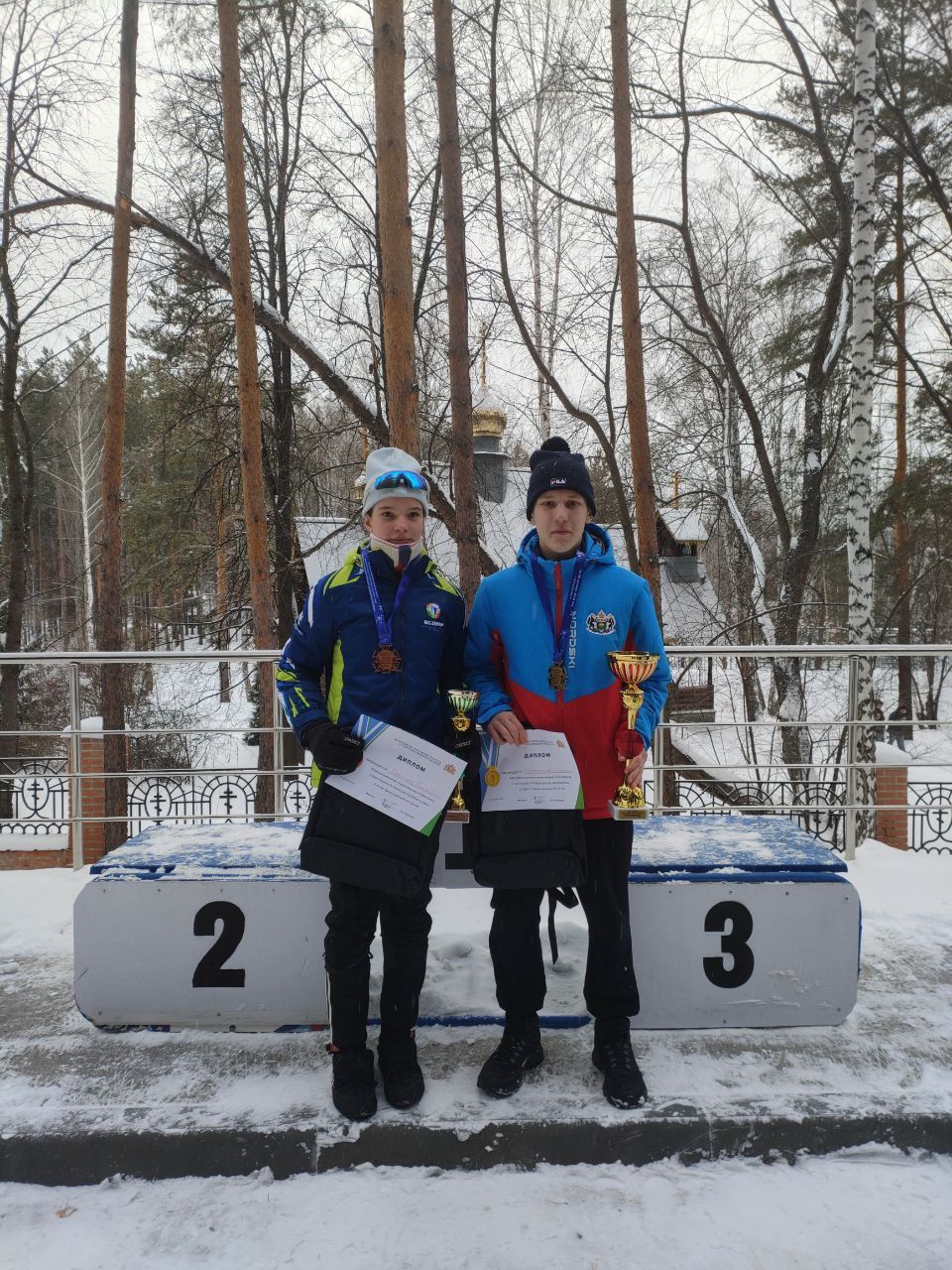 Межрегиональные соревнования по биатлону "Приз памяти Н.Романова и Б.Белоносова" среди юношей и девушек 15-16 лет в Екатеринбурге.