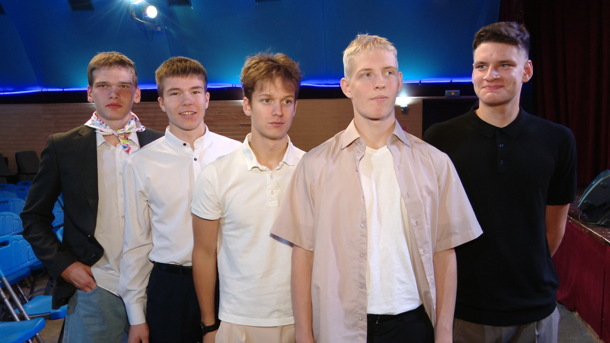 Биатлонисты из группы Пархоменко поддержали новичка и готовы к сезону!