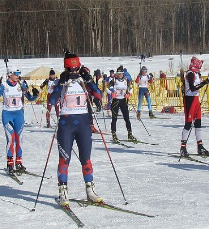 Тюменские биатлонисты выиграли соревнования на приз Олимпийского чемпиона Сергея Чепикова